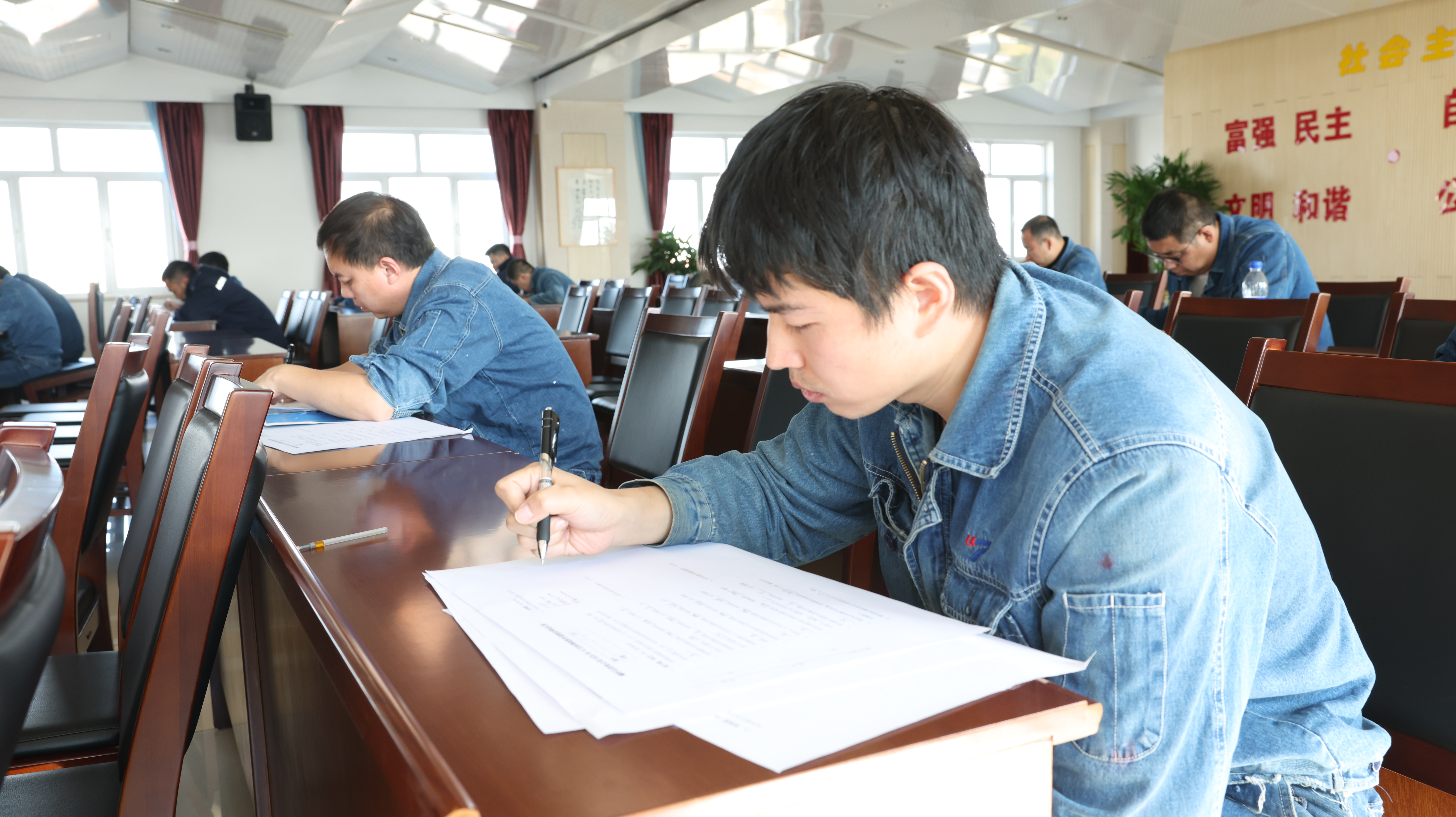 202511071104384154.jpg 202511071104384154.jpg